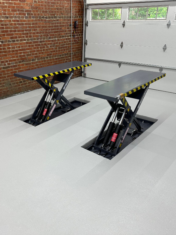 Three Coat Single Broadcast Epoxy Flooring System in Commercial Automotive Shop