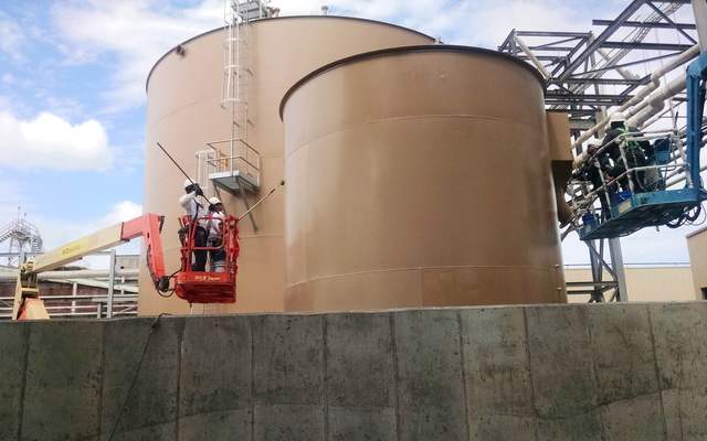 Structural steel corrosion-control painting